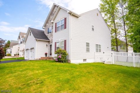 2 Danberry Lane Bridgewater NJ 08807