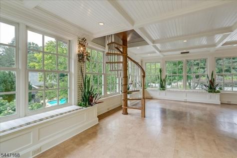 936 Dove Island Road Stillwater NJ 07860