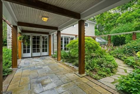 936 Dove Island Road Stillwater NJ 07860