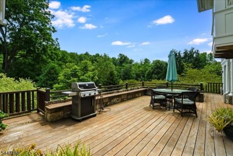 936 Dove Island Road Stillwater NJ 07860