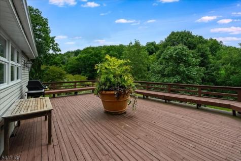 936 Dove Island Road Stillwater NJ 07860