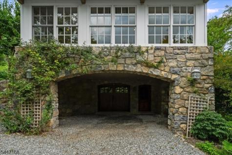 936 Dove Island Road Stillwater NJ 07860