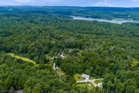 936 Dove Island Road Stillwater NJ 07860