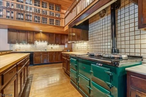 936 Dove Island Road Stillwater NJ 07860