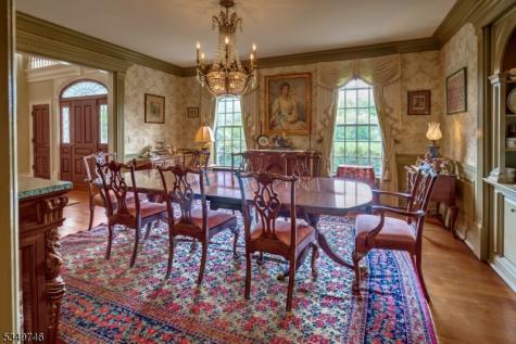 13 Glennon Farm Lane Tewksbury NJ 08833