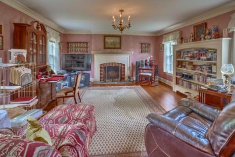 13 Glennon Farm Lane Tewksbury NJ 08833