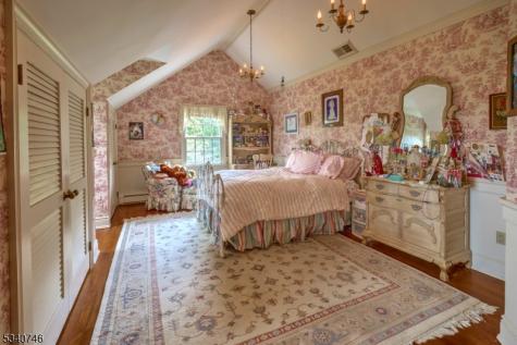 13 Glennon Farm Lane Tewksbury NJ 08833