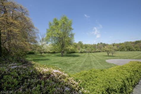 13 Glennon Farm Lane Tewksbury NJ 08833