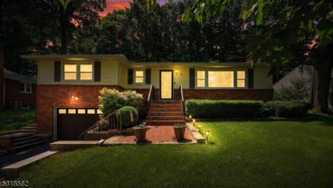 5 Johanna Lane Watchung NJ 07069