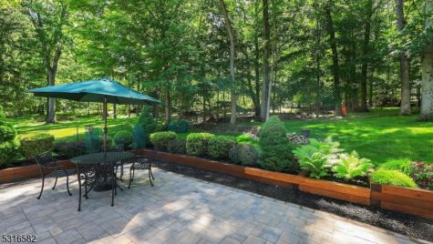 5 Johanna Lane Watchung NJ 07069
