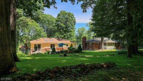 5 Johanna Lane Watchung NJ 07069