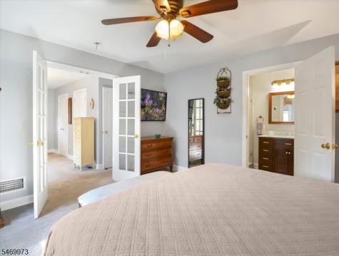 63 Sun Valley Way Morris Plains NJ 07950
