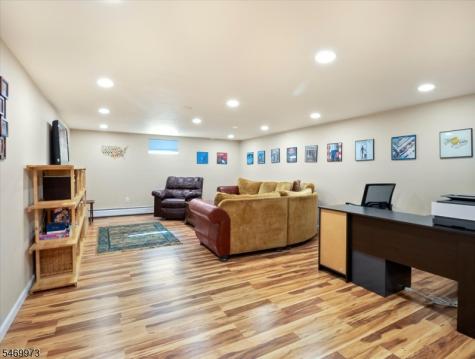 63 Sun Valley Way Morris Plains NJ 07950