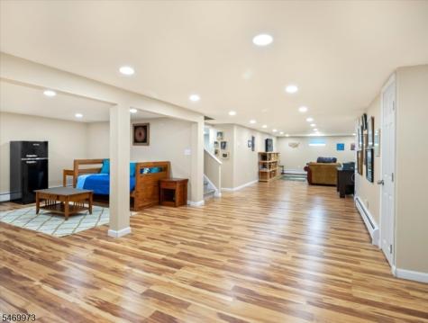 63 Sun Valley Way Morris Plains NJ 07950