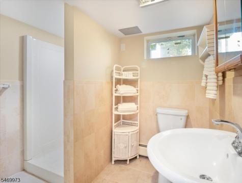 63 Sun Valley Way Morris Plains NJ 07950