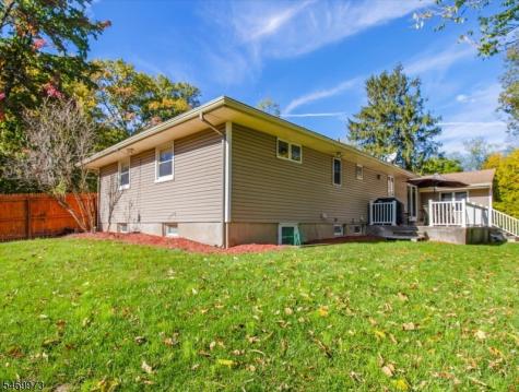 63 Sun Valley Way Morris Plains NJ 07950