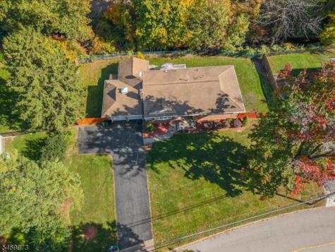 63 Sun Valley Way Morris Plains NJ 07950
