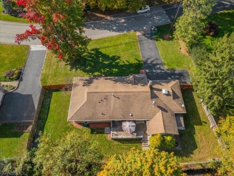 63 Sun Valley Way Morris Plains NJ 07950