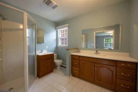 18 Marguerite Lane Montville NJ 07082