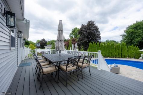 18 Marguerite Lane Montville NJ 07082