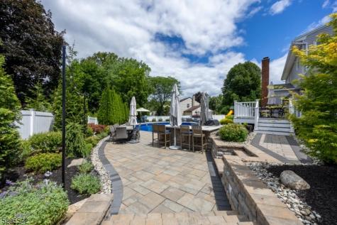 18 Marguerite Lane Montville NJ 07082