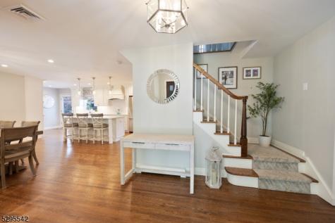 18 Marguerite Lane Montville NJ 07082
