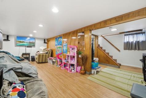 566 Chapman Street Hillside NJ 07205