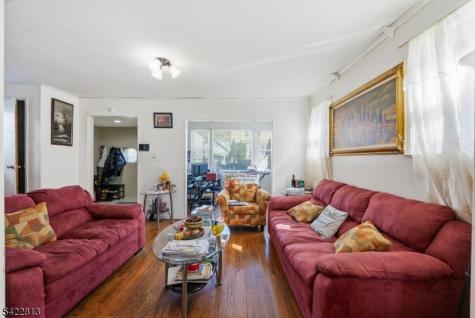 566 Chapman Street Hillside NJ 07205