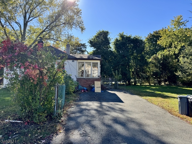 16 Linden Avenue Lincoln Park NJ 07035