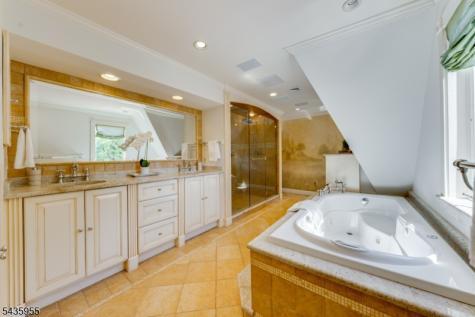 43 Knox Hill Road Morris NJ 07960