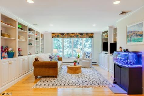 43 Knox Hill Road Morris NJ 07960