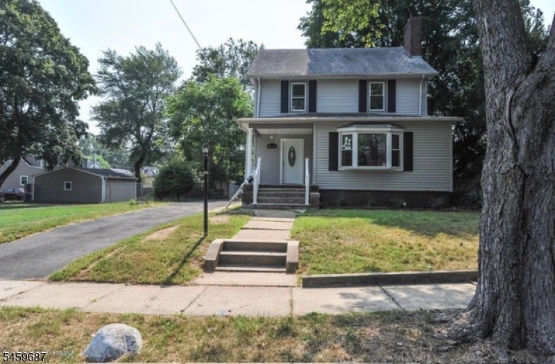 280 Seneca Place Plainfield NJ 07062