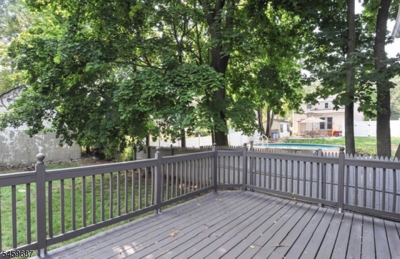 280 Seneca Place Plainfield NJ 07062