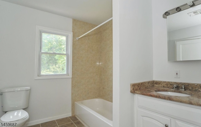 280 Seneca Place Plainfield NJ 07062