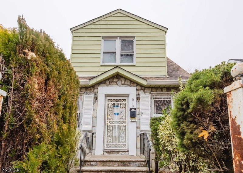 510 Halsted Street East Orange NJ 07018