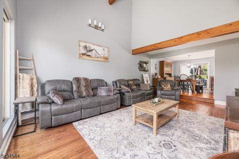 4 Campbell Drive Hardyston NJ 07419