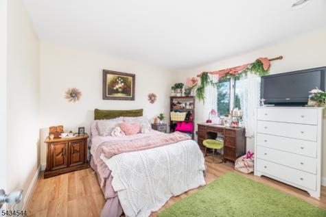 4 Campbell Drive Hardyston NJ 07419