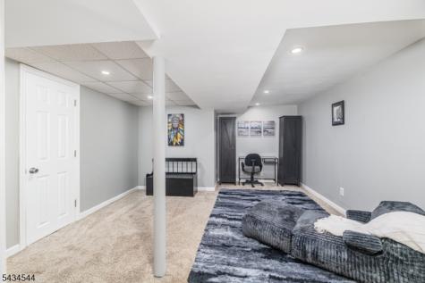 4 Campbell Drive Hardyston NJ 07419