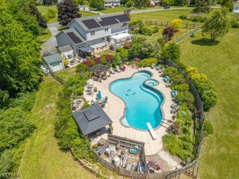 4 Campbell Drive Hardyston NJ 07419