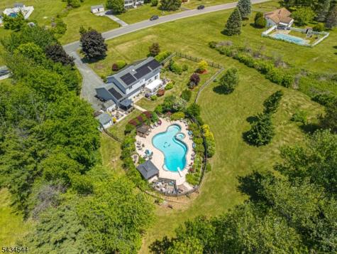 4 Campbell Drive Hardyston NJ 07419