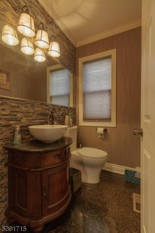 826 Cross Avenue Elizabeth NJ 07208