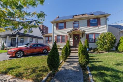 826 Cross Avenue Elizabeth NJ 07208