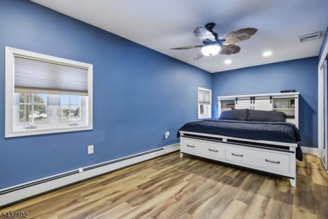 52 Charlestown Road Hampton NJ 08827
