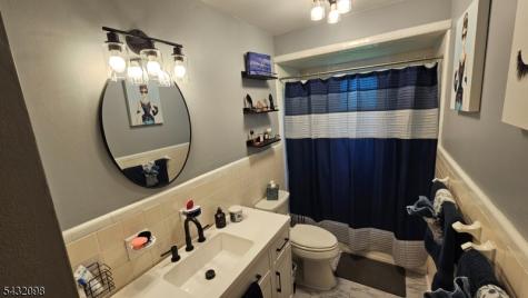 8 Hillside Road Mansfield NJ 07840