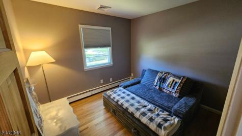 8 Hillside Road Mansfield NJ 07840