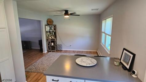 8 Hillside Road Mansfield NJ 07840