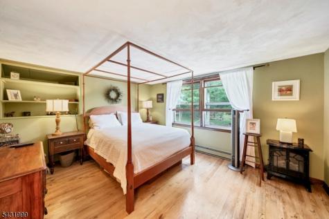 41 Millbrook Stillwater Road Hardwick NJ 07825