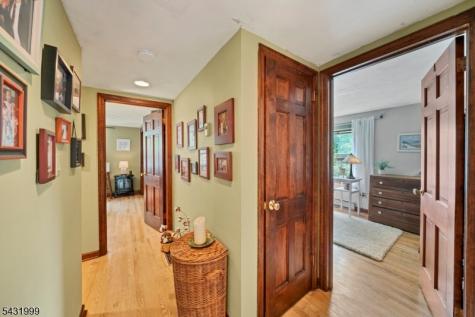 41 Millbrook Stillwater Road Hardwick NJ 07825