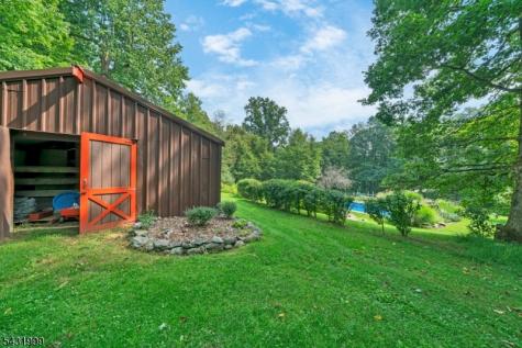 41 Millbrook Stillwater Road Hardwick NJ 07825