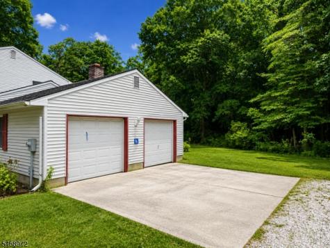 3032 Route 9 Middle NJ 08242